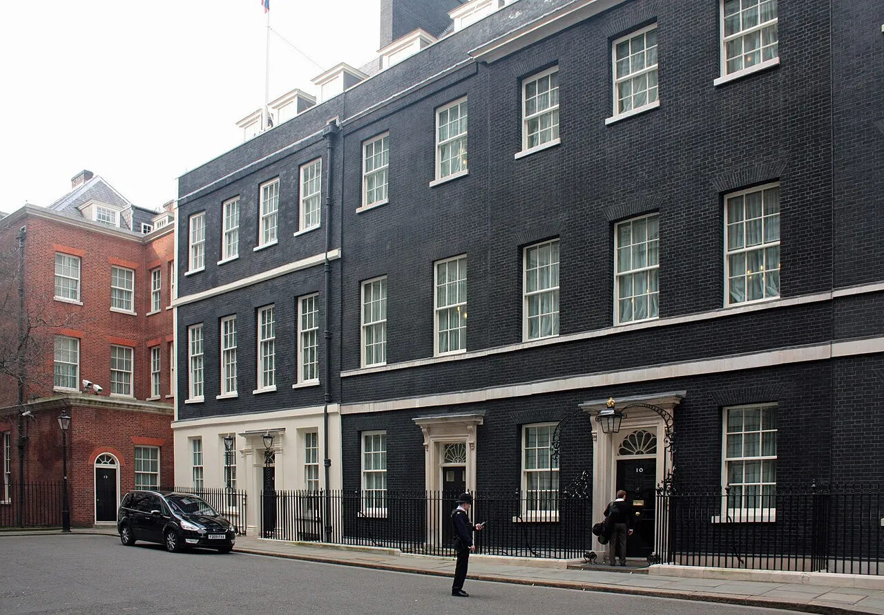 10 Downing Street, het kantoor van de Britse premier, waar de daklozentop plaatsvond.