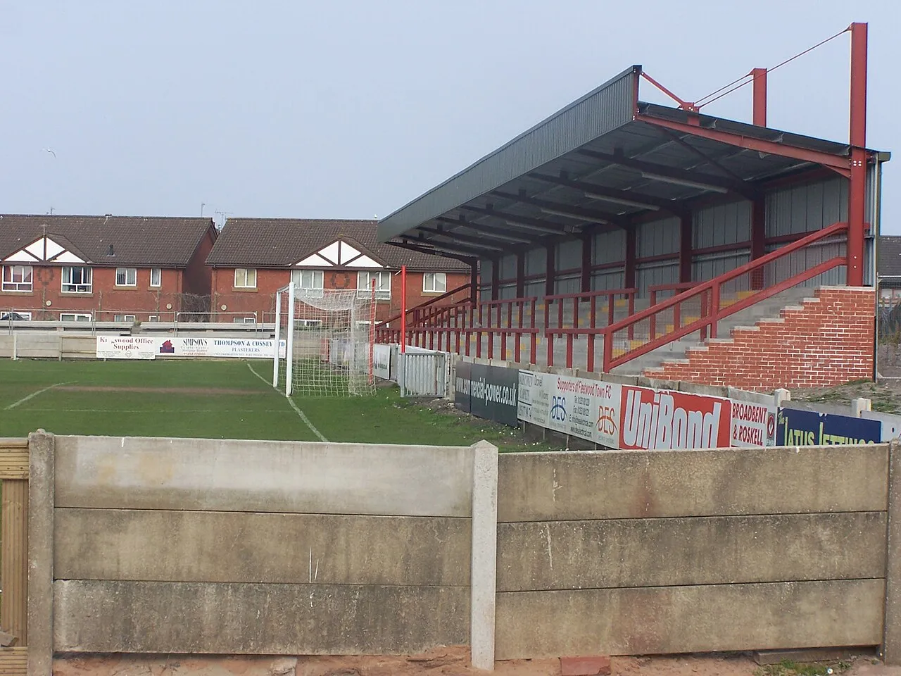 De Percy Ronson Stand op Highbury Stadium, het stadion van Fleetwood Town.