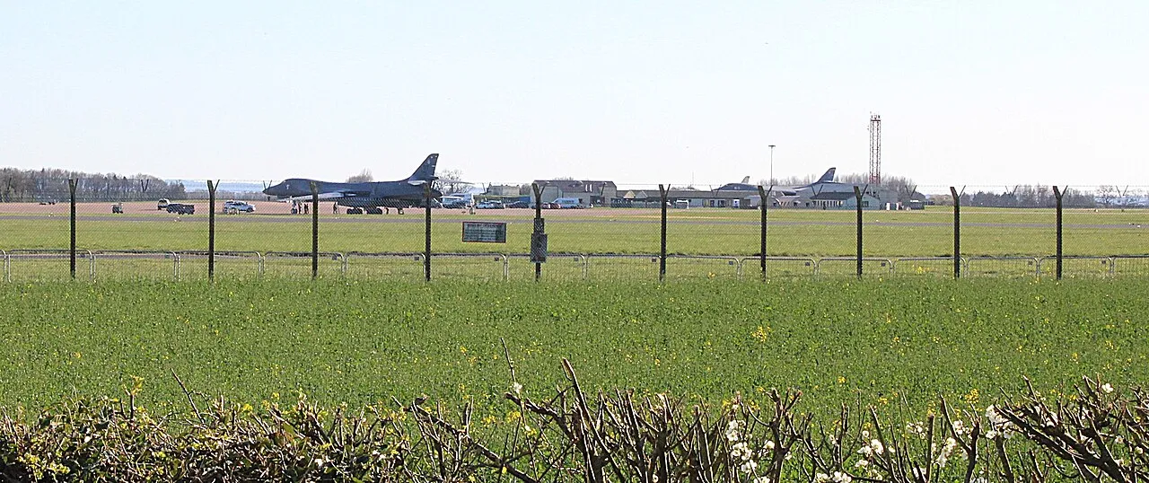 Een beeld van RAF Fairford, de Amerikaanse luchtmachtbasis in Gloucestershire waar de B-1 bommenwerpers werden weggehaald.
