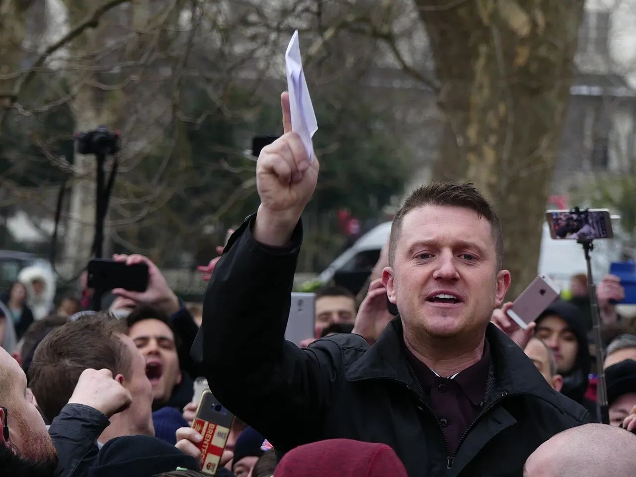Tommy Robinson spreekt bij Speakers' Corner in Hyde Park, Londen